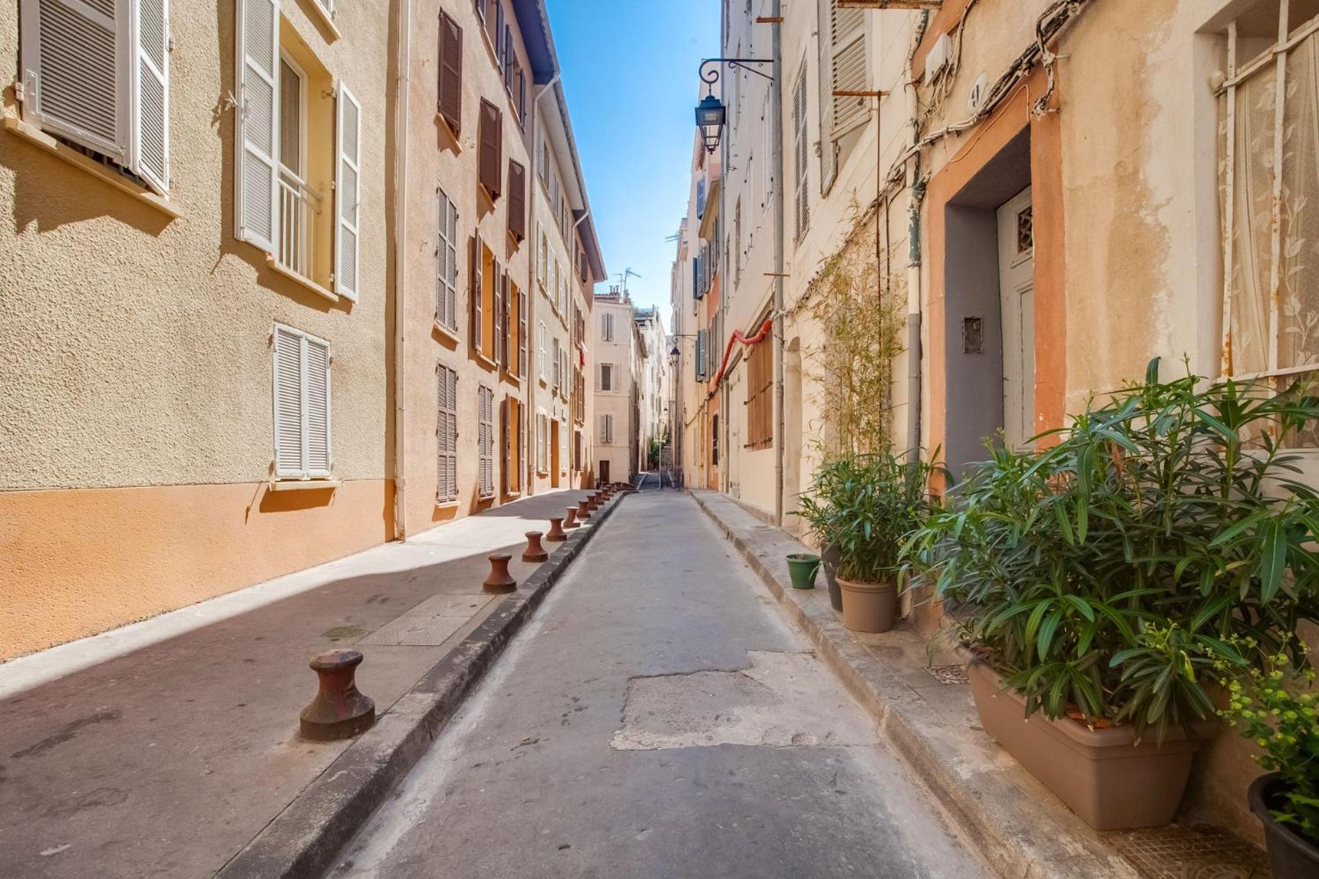 Au Coeur Du Panier Avec Terrasse 2 A 4 Personnes Climatisation Marselha Exterior foto