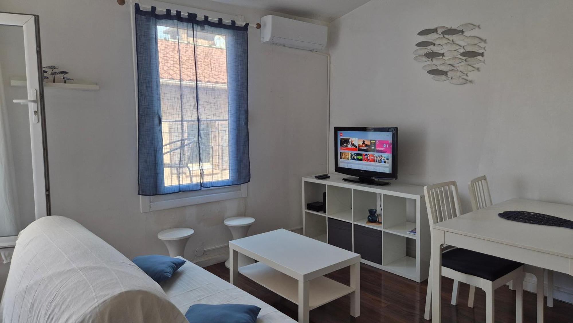Au Coeur Du Panier Avec Terrasse 2 A 4 Personnes Climatisation Marselha Exterior foto
